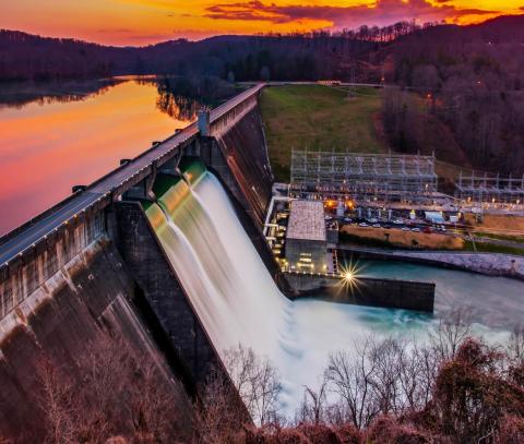 Photo Dam Spillway